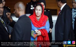 Korupsi Terbongkar, Istri Eks PM Malaysia Masih Bisa ke Luar Negeri - JPNN.com