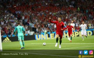 Ronaldo Hattrick, Portugal ke Final - JPNN.com