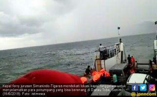 Pencarian Korban Hilang di Danau Toba Terkendala Cuaca - JPNN.com