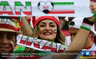 Di Balik Senyum Wanita-Wanita Iran di Piala Dunia 2018 - JPNN.com