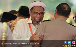 Ngabalin Khawatirkan Prabowo Bakal Dicap Pengkhianat Umat - JPNN.com