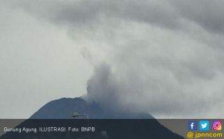 Gunung Agung Kembali Erupsi, Bali Tetap Aman - JPNN.com