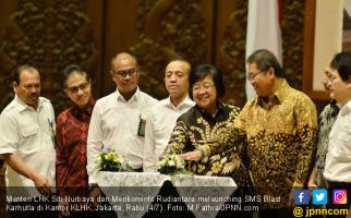Menteri Siti dan Rudiantara Launching SMS Blast Karhutla - JPNN.com