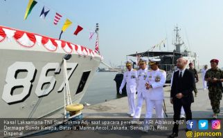 KRI Albakora Resmi Memperkuat Armada Kapal Perang TNI AL - JPNN.com
