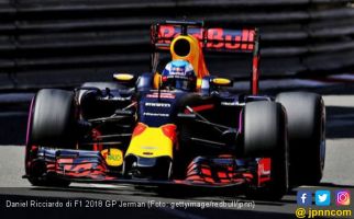 FP1 F1 Jerman: Ricciardo Curi Kecepatan dari Hamilton - JPNN.com