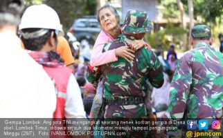 Korban Gempa Lombok Butuh Bantuan untuk Bayi - JPNN.com