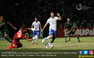 Dikalahkan Persib, PS Tira Nilai Kinerja Wasit Mengecewakan - JPNN.com