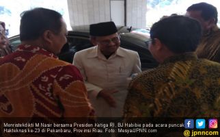 Di Depan Habibie, Gubernur Riau Pamer Keberhasilan - JPNN.com