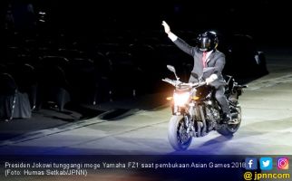 Epik! Jokowi Geber Moge Yamaha di Pembukaan Asian Games 2018 - JPNN.com