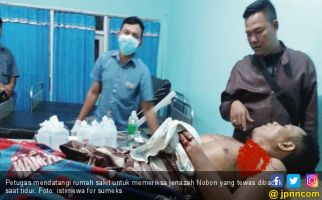 Leher Pria Ini Dibacok Saat Tidur di Samping Istrinya - JPNN.com