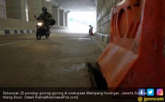 Oalah, Penutup Gorong-gorong Underpass Mampang Dicuri - JPNN.com