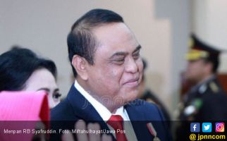 Pak Menteri Minta Honorer K2 Tua Tenang, Disiapkan Solusi - JPNN.com