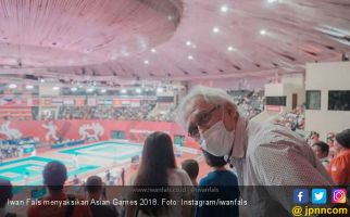 Iwan Fals Bersorak Beri Dukungan pada Atlet Karate Indonesia - JPNN.com