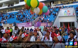 Ribuan Warga Balikpapan Hadiri Pembukaan Piala Menpora U-12 - JPNN.com