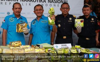 114,9 Kilogram Sabu-sabu Berhasil Diamankan Petugas Gabungan - JPNN.com