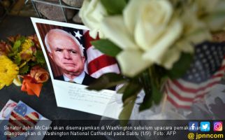 Warga Tempuh Ribuan Kilometer demi Pemakaman John McCain - JPNN.com