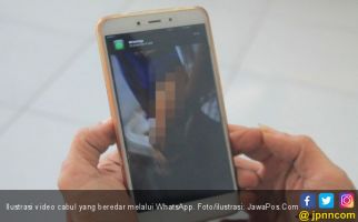 Oknum PNS Kemenag Berzina, Ada Foto dan Videonya - JPNN.com