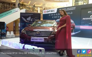 Meluncur ke Bandung, DFSK Glory 580 Tebar Emas Hingga Mobil - JPNN.com