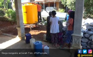 BPBD Kekurangan Tangki Pengiriman Air ke Wilayah Kekeringan - JPNN.com