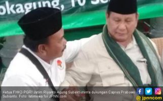 Lihat tuh, Pimpinan Honorer K2 Bertemu Prabowo Subianto - JPNN.com