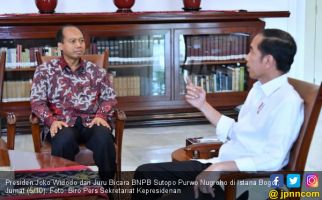 Kekaguman Jokowi pada Sosok Sutopo Si Penyebar Info Bencana - JPNN.com