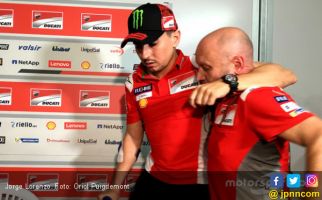 Kecelakaan, Lorenzo Diragukan Tampil di Race MotoGP Thailand - JPNN.com