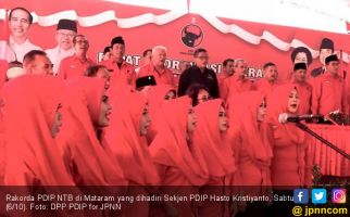 Hasto Gembleng Caleg PDIP dengan Power of Salaman ala Jokowi - JPNN.com