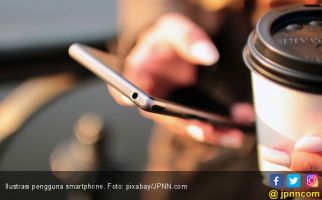 Pengguna Smartphone Indonesia Habiskan Waktu untuk Akses Ini - JPNN.com