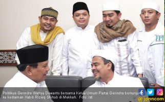 Rizieq: Haram Pilih Capres yang Diusung Partai Penista Agama - JPNN.com