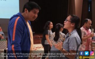 Berdiskusi dengan Siswi SMA, Bang Ara Suarakan Jas Merah - JPNN.com