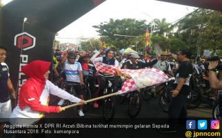 Arzeti Bilbina Apresiasi Program Sepeda Nusantara 2018 - JPNN.com