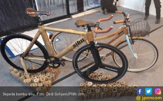 Sepeda Bambu Siku Curi Perhatian Jakarta Custome Culture - JPNN.com