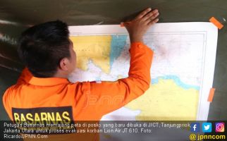 Basarnas Optimistis Bisa Segera Temukan Badan Pesawat JT 610 - JPNN.com