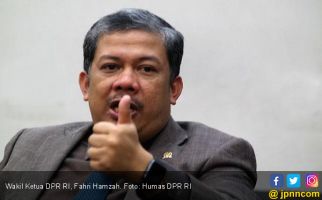 Fahri Hamzah: Kewenangan Presiden Tak Boleh Dirampas oleh Menteri - JPNN.com