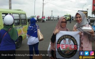 Barisan Emak - Eneng Sukabumi Deklarasi Dukung Prabowo-Sandi - JPNN.com