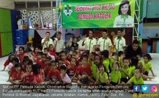 Pemuda Katolik Merayakan HUT Ke-73 Bersama Anak Panti Asuhan - JPNN.com
