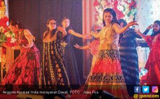 Asosiasi India Rayakan Diwali di Surabaya - JPNN.com