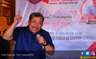 Fahri Hamzah Anggap Pimpinan KPK Tinggal 2 Orang, Lantas? - JPNN.com