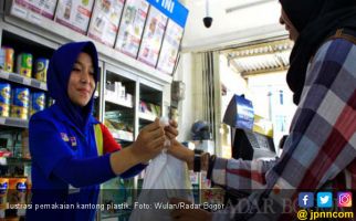 Perda Larangan Kantong Plastik Bisa Rugikan Masyarakat - JPNN.com