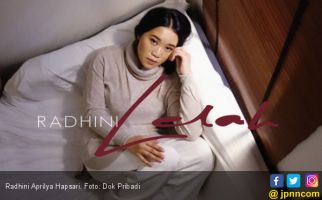 Radhini Ciptakan Lagu dari Curhat Para Penggemar - JPNN.com