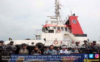 Lakukan Ship to Ship, Kapal Berbedara Singapura Ditangkap - JPNN.com