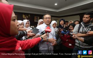 Zulkifli Hasan Bukan Tamu Gelap, Kok Disoraki di HUT PDIP - JPNN.com