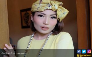 Cerita Ayu Dewi Melahirkan Anak Ketiga, Mau Dibacain Doa Antisantet - JPNN.com
