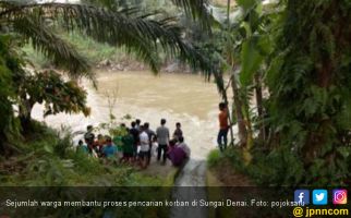 Tragis, Bocah 7 Tahun Terpeleset dan Hanyut di Sungai Denai - JPNN.com