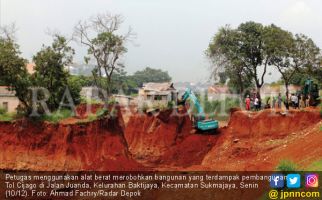 Sempat Ricuh, 30 Rumah di Lahan Tol Cijago Dieksekusi - JPNN.com