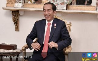 Di Depan Jokowi, Pak Kadis Minta Guru Honorer Diangkat PNS - JPNN.com