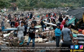 SDM PKH Gerak Cepat Bantu Korban Tsunami Lampung - JPNN.com