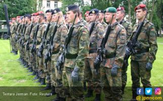 Jerman Pertimbangkan Impor Tentara - JPNN.com