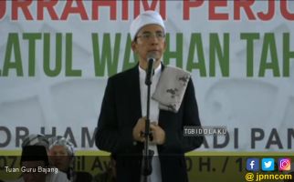 TGB Ajak Warga Nahdlatul Wathan Kompak Dukung Jokowi - JPNN.com