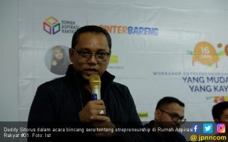 Deddy Sitorus Berharap Jaket Biru 6 Menteri Baru Tak Berubah Jadi Rompi Oranye - JPNN.com